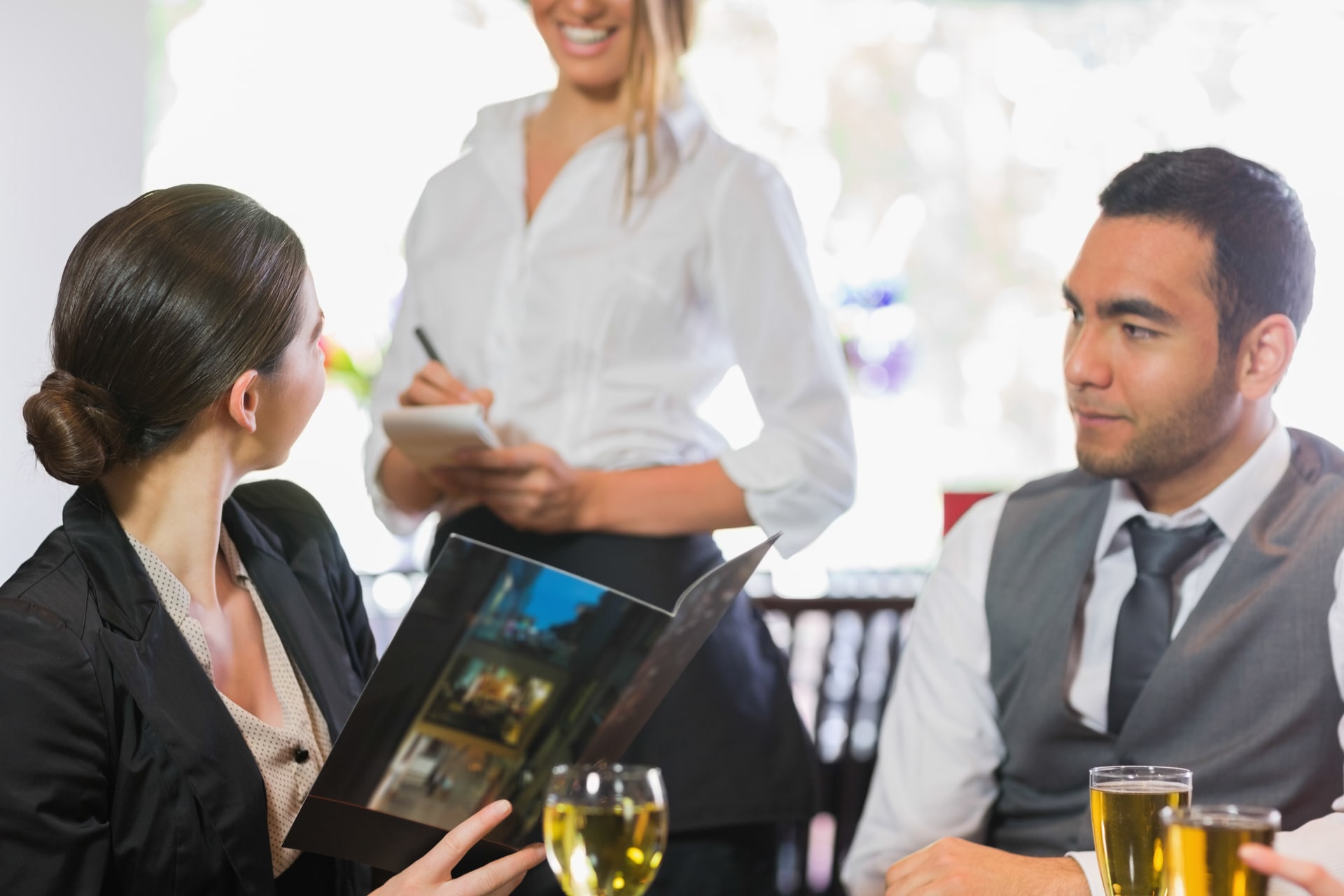 Checklist para elegir el tipo de evento corporativo correcto